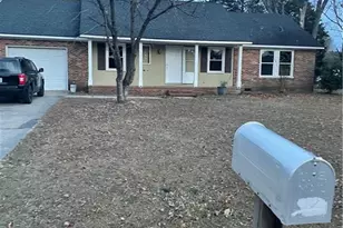 1083 Strathdon Ave, Fayetteville, NC 28304 - Photo 1