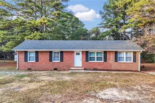 4604 Sterling St, Fayetteville, NC 28306 - Photo 1
