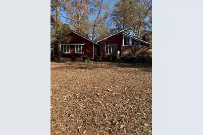 3935 Regents Street, Lumberton, NC 28360 - Photo 1