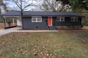 2207 McBain Dr, Fayetteville, NC 28305 - Photo 1