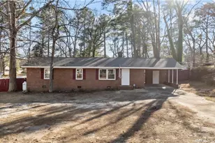 306 Glenola St, Fayetteville, NC 28311 - Photo 1