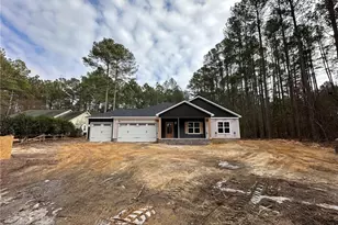 30381 E Lake Rd, Wagram, NC 28396 - Photo 1