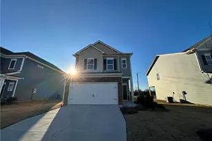 165 Courtside Dr, Dunn, NC 28334 - Photo 1