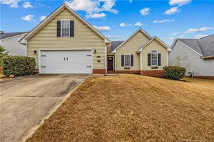 817 Bramblegate Rd, Hope Mills, NC 28348 - Photo 1