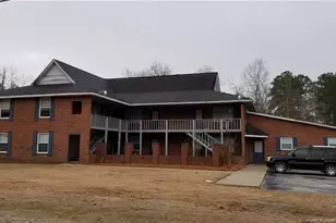 700 N Roberts Ave, Lumberton, NC 28358 - Photo 1