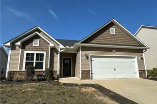 2040 Stonewash Dr, Fayetteville, NC 28306 - Photo 1