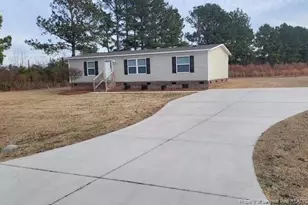 358 Burns Rd, Lumberton, NC 28358 - Photo 1