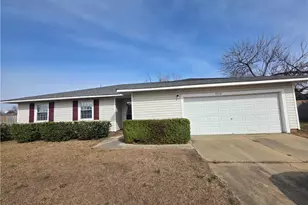 6536 Grist Mill Rd, Fayetteville, NC 28314 - Photo 1