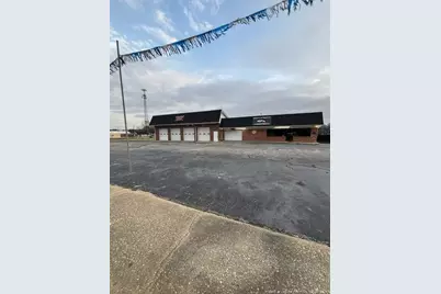 302 E 2nd Street, Lumberton, NC 28358 - Photo 1