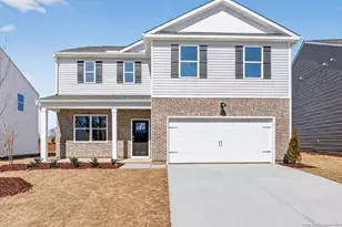 277 Maddox Dr, Aberdeen, NC 28315 - Photo 1
