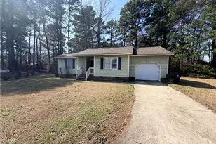 7011 Wright Ct, Fayetteville, NC 28314 - Photo 1