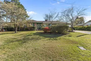 604 Dandridge Dr, Fayetteville, NC 28303 - Photo 1