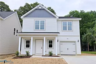 407 Windemere Dr, Fayetteville, NC 28314 - Photo 1