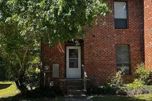 1406 Tangora Ln, Fayetteville, NC 28304 - Photo 1