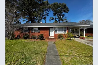 1305 E 13th Street, Lumberton, NC 28358 - Photo 1