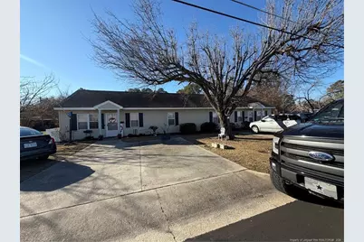 1502 Pine Street N, Lumberton, NC 28358 - Photo 1