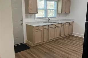 1701 Newark Ave, Fayetteville, NC 28301 - Photo 1