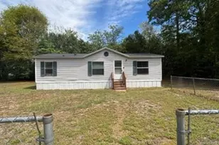 2279 Sharon St, Fayetteville, NC 28306 - Photo 1