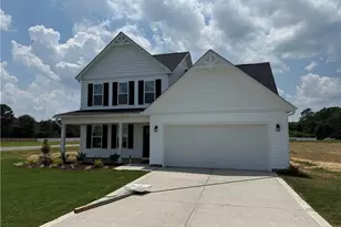 46 Baxley Dr, Dunn, NC 28334 - Photo 1