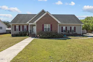 5323 Ahoskie Dr, Hope Mills, NC 28348 - Photo 1