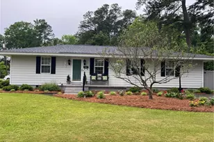 2401 Riverwood Ave, Lumberton, NC 28358 - Photo 1