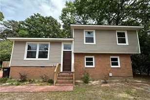 1819 Cawdor Dr, Fayetteville, NC 28304 - Photo 1