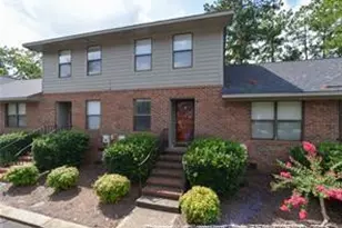 135 Villa Dr, Fayetteville, NC 28311 - Photo 1