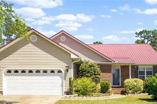 4825 Miranda Dr, Hope Mills, NC 28348 - Photo 1