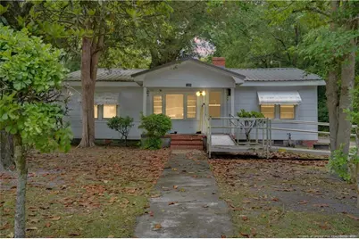 1006 James Street, Elizabethtown, NC 28337 - Photo 1