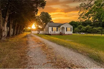 15951 US Highway 15 501 Highway, Aberdeen, NC 28315 - Photo 1