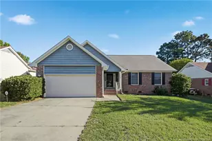 5532 Bear Creek Cir, Fayetteville, NC 28304 - Photo 1