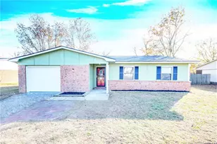 4783 Friar Ave, Fayetteville, NC 28304 - Photo 1