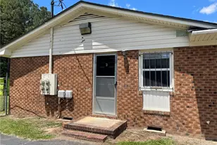4959-A Fieldcrest Dr, Fayetteville, NC 28303 - Photo 1