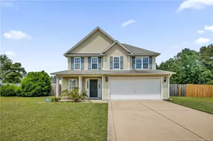 225 Valley Oak Dr, Bunnlevel, NC 28323 - Photo 1