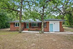 402 Poplar Hill Rd, Fayetteville, NC 28312 - Photo 1
