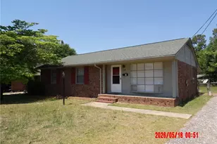 508 Farmview Dr, Fayetteville, NC 28311 - Photo 1