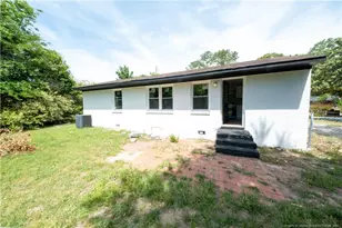 4825 Cottonwood Dr, Fayetteville, NC 28304 - Photo 1