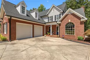 3322 Windmere Dr, Sanford, NC 27330 - Photo 1