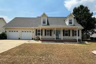 5512 Rising Ridge Dr, Hope Mills, NC 28348 - Photo 1