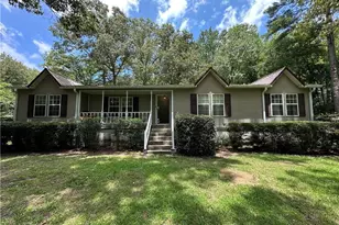 21621 Old Maxton Rd, Maxton, NC 28364 - Photo 1