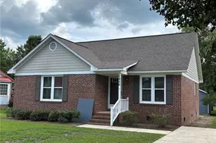 1406 E 11th St, Lumberton, NC 28358 - Photo 1
