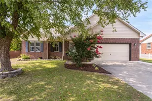 6318 Streeter Dr, Hope Mills, NC 28348 - Photo 1
