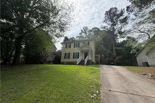 872 Hilton Dr, Fayetteville, NC 28311 - Photo 1