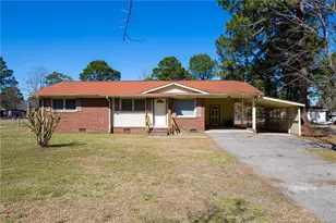 1008 Kaywood Dr, Fayetteville, NC - Photo 1