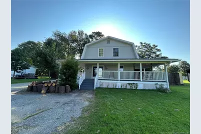 438 W Palmer Street, Raeford, NC 28376 - Photo 1