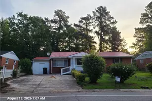 1477 Thelbert Dr, Fayetteville, NC 28301 - Photo 1
