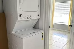 8423 Bernwood Cove Loop, Fort Myers, FL 33966 - Photo 12