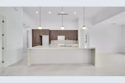 1717 NW 2nd St, Cape Coral, FL 33993 - Photo 8