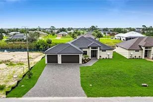 1717 NW 2nd St, Cape Coral, FL 33993 - Photo 44