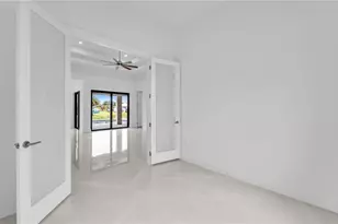 1717 NW 2nd St, Cape Coral, FL 33993 - Photo 14